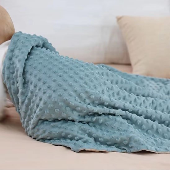 Couverture-bebe-en-laine