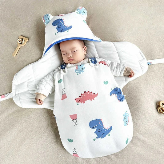 bebe dans nid d ange cosy bleu