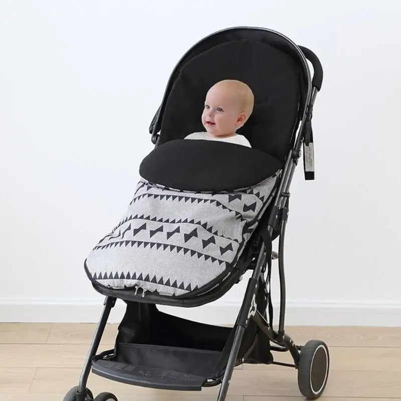 bebe proche mur dans chanceliere bebe confort