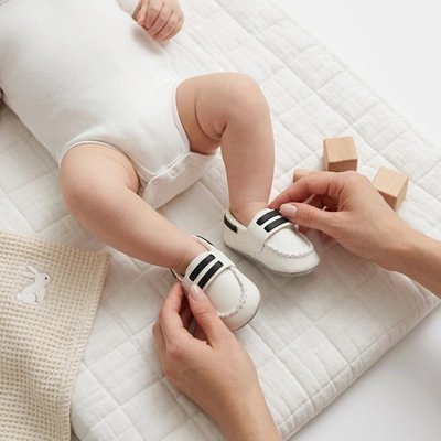 Chaussure bebe blanc