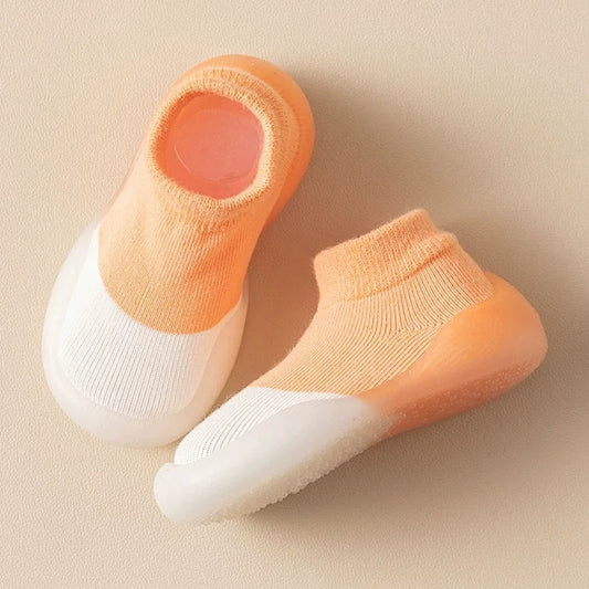 chaussure de marche bebe a terre