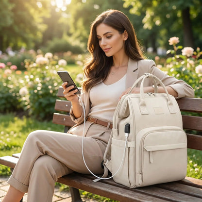 femme parc avec sac a langer