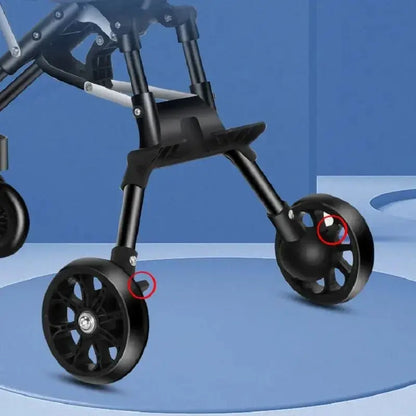 les pieds de la poussette compacte et legere