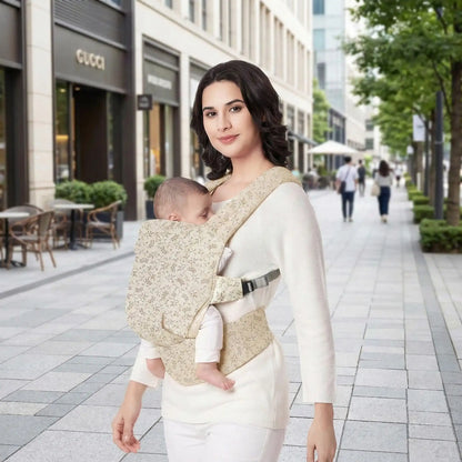 maman avec porte bebe physio naissance mains libre