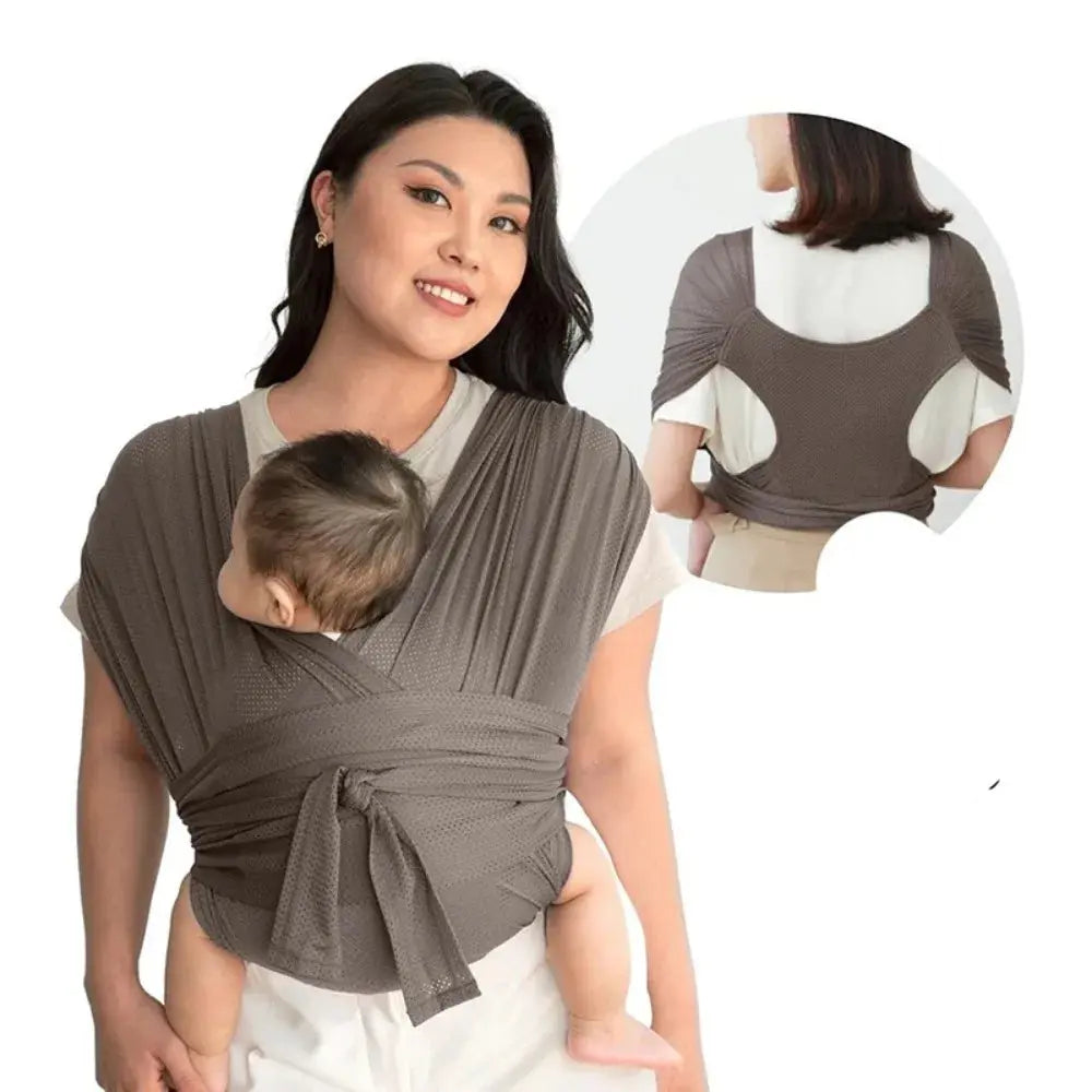maman et bebe dans bebe portage echarpe brun