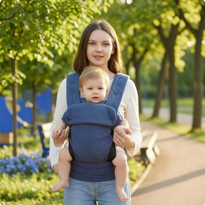 maman parc avec bebe porte bebe de face