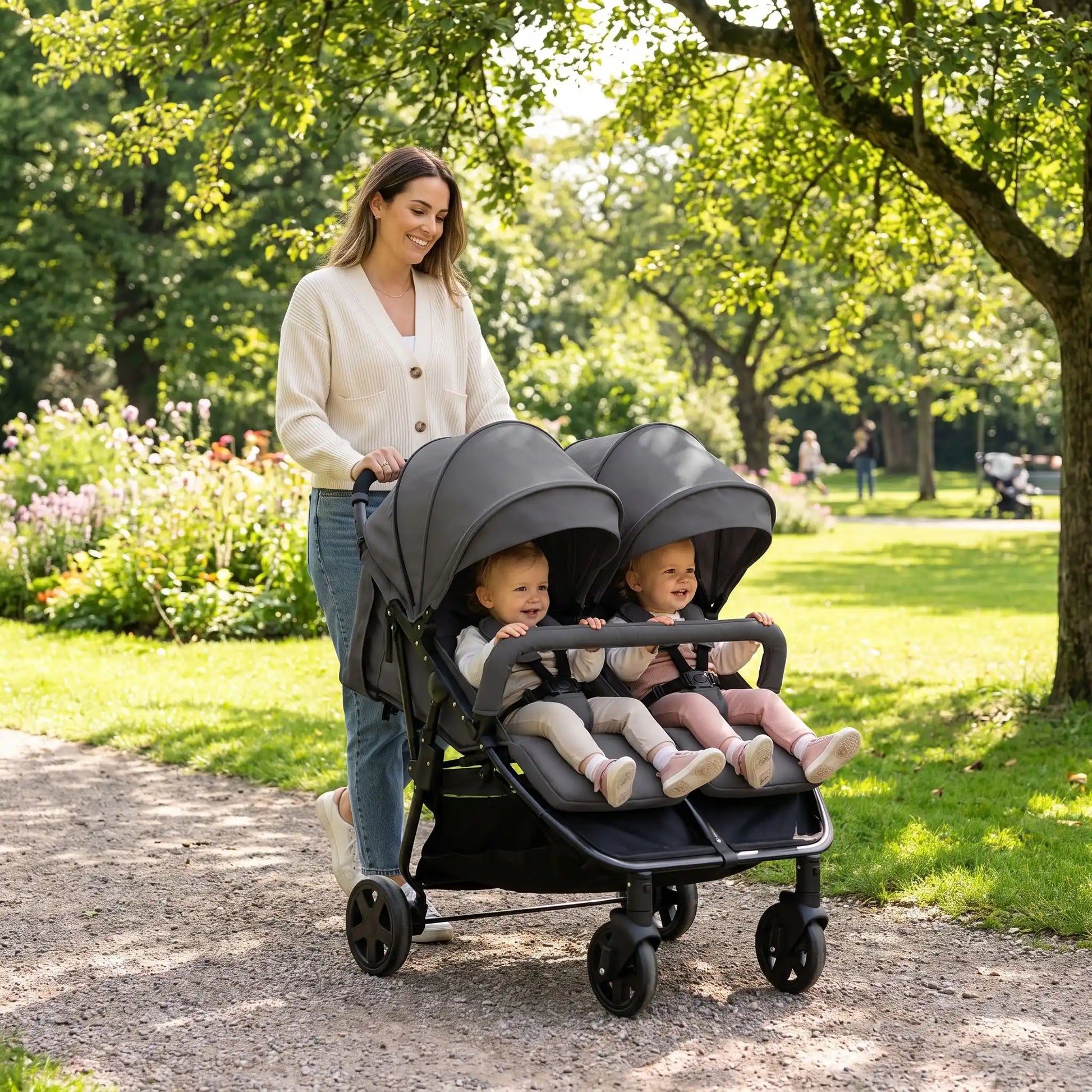 maman parc avec bebe poussette pour jumeaux